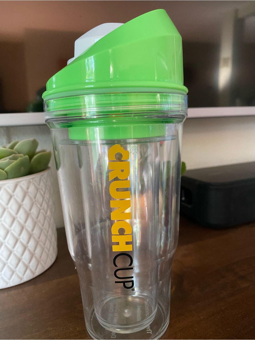 Used Crunch Cup Green Snack Shaker Bottle - TikTok viral cereal cup